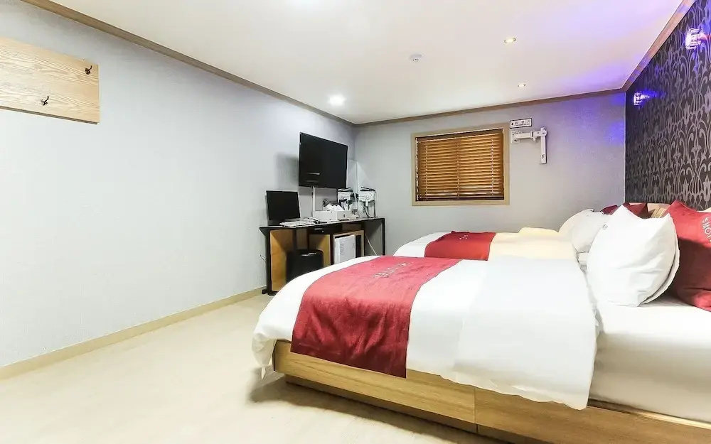 Hotel photo 13