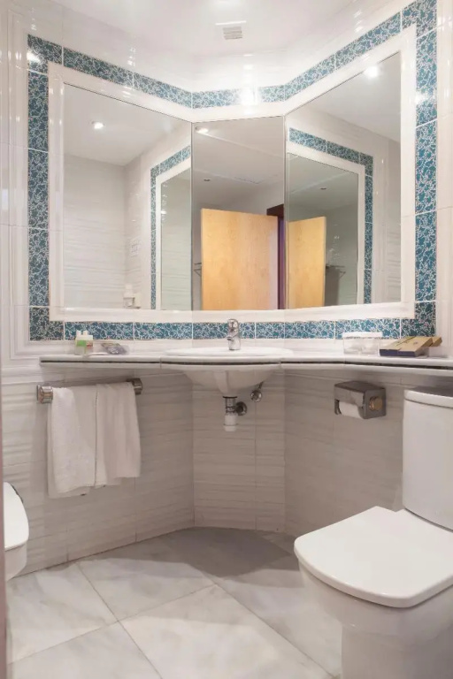 Hotel URH Sitges Playa - Chambres