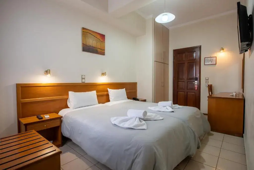 Economy Double room (full double bed)