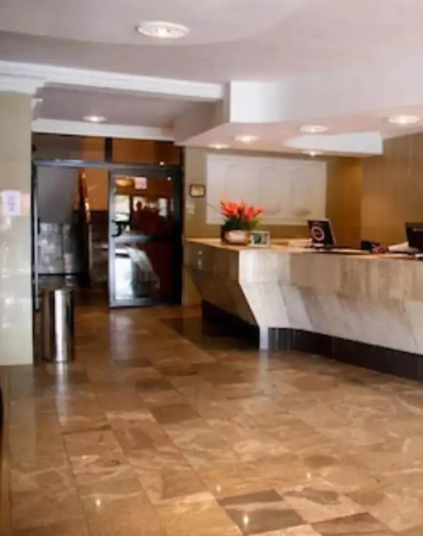 Channel View Hotel — фото