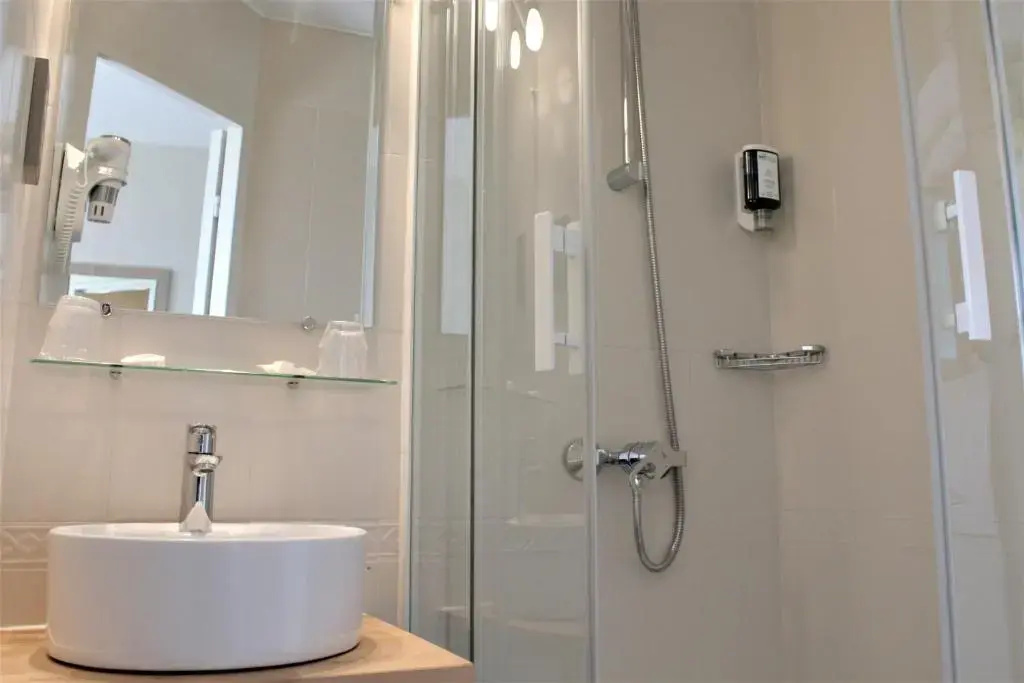 Brit Hotel Le Kerodet - Chambres