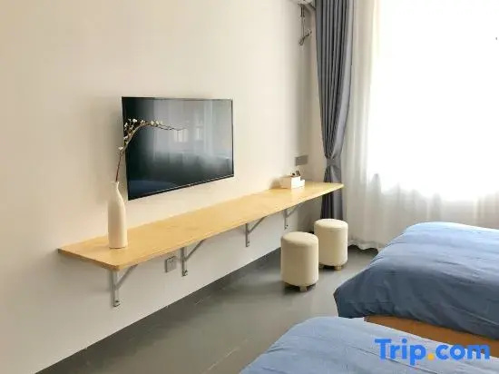 Standard Triple Family room