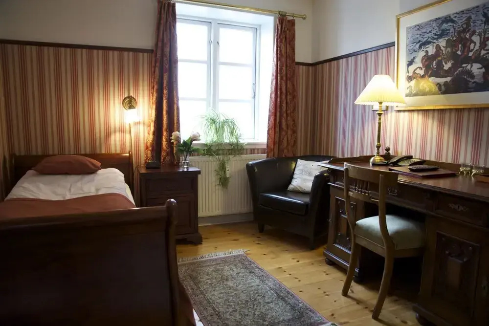 Superior room