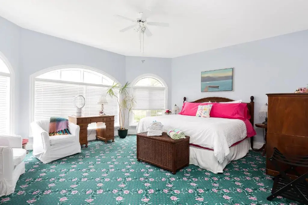 Greystone on Golden Lake - Chambres