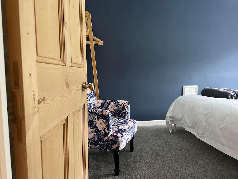 Llansteffan - Dog Friendly 2-bed House, Sleeps 4