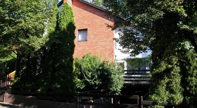 Clara villa