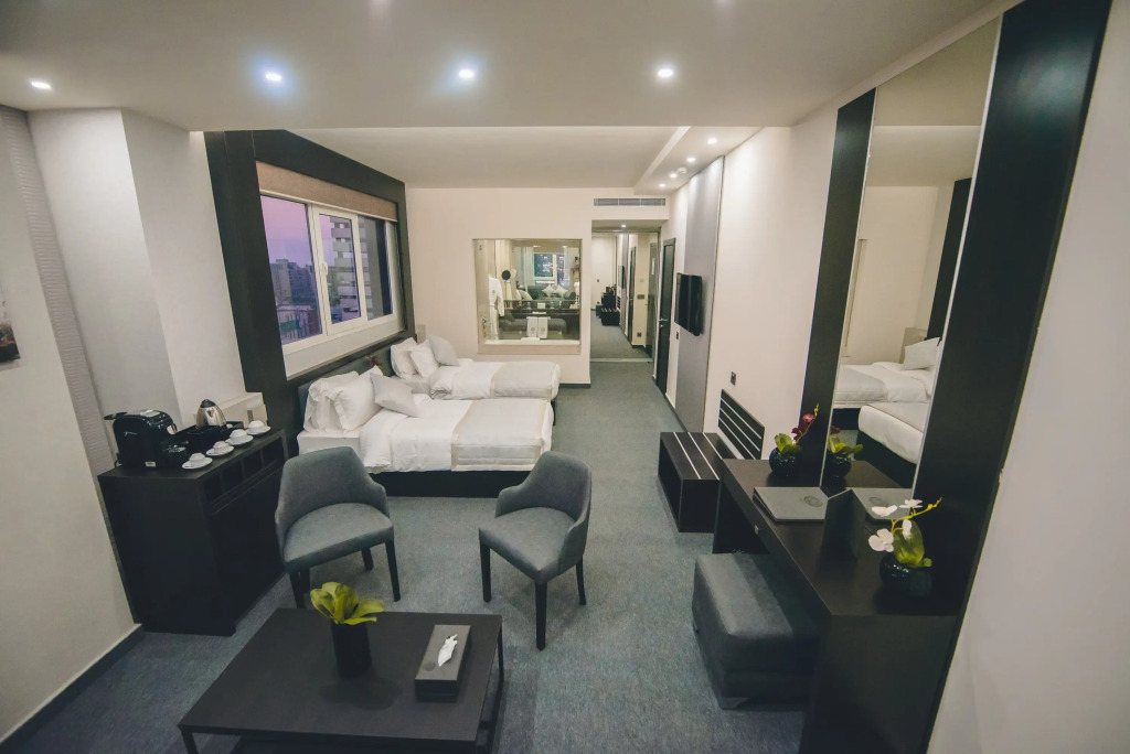 Louis V Hotel Beirut - фото 3