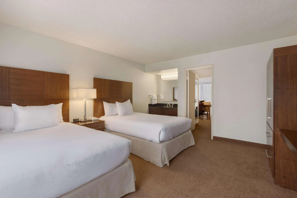 Embassy Suites Hotel Baton Rouge — фото 3