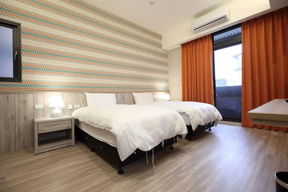 Standard Double room (twin beds)