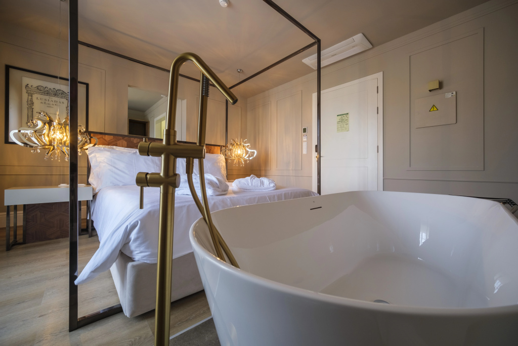 Azores Book Hotel — 4