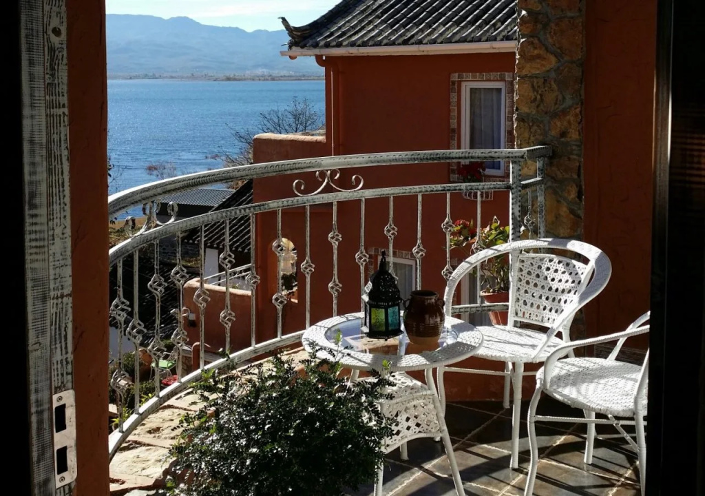 Lijiang Escape Inn