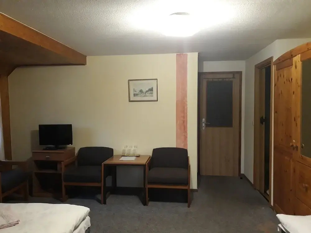 Hotel photo 11