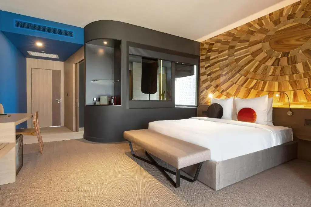 Luxury Double room with balcony (full double bed)