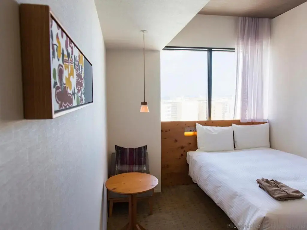 Economy room