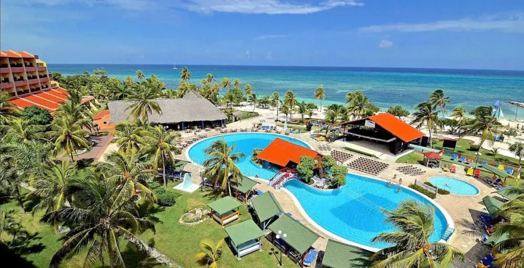 Beach & Waterfront