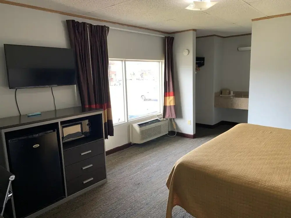 Standard Double room with mountain view (full double bed)