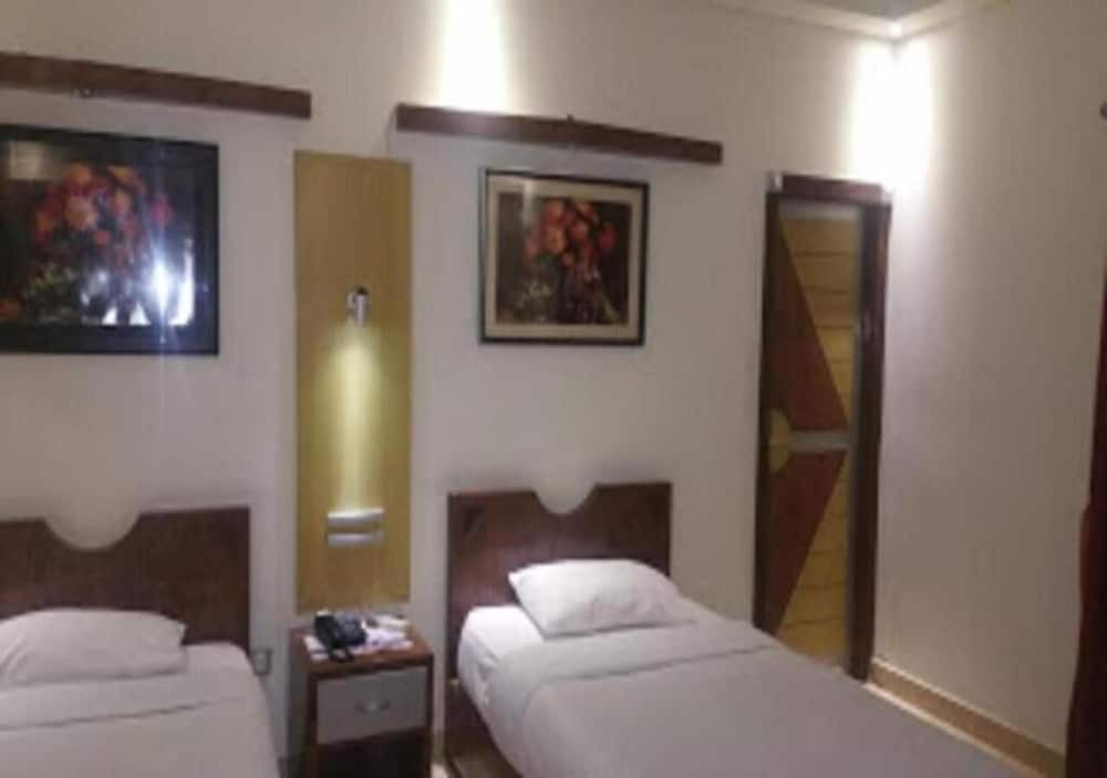 Grand Regency Bahawalpur — фото 4