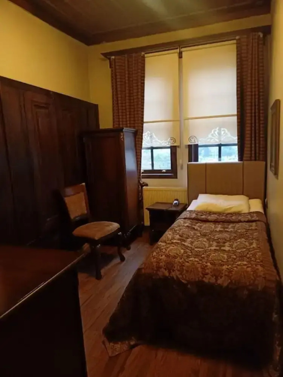 Economy Double room (full double bed)
