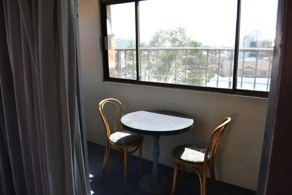 Hotel Sevilla - фото 7