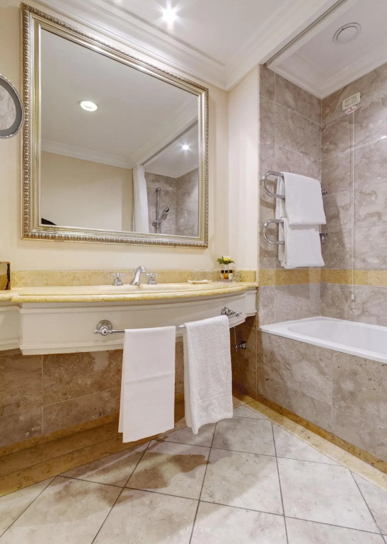 Mercure Catania Excelsior - Général