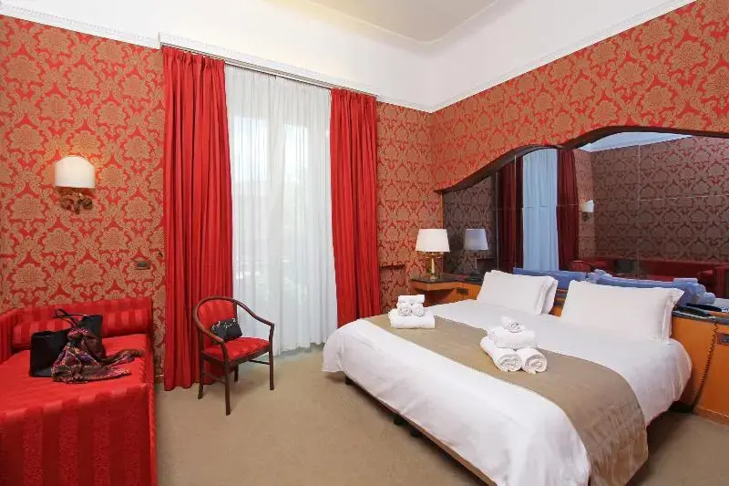 Superior Double room (full double bed)