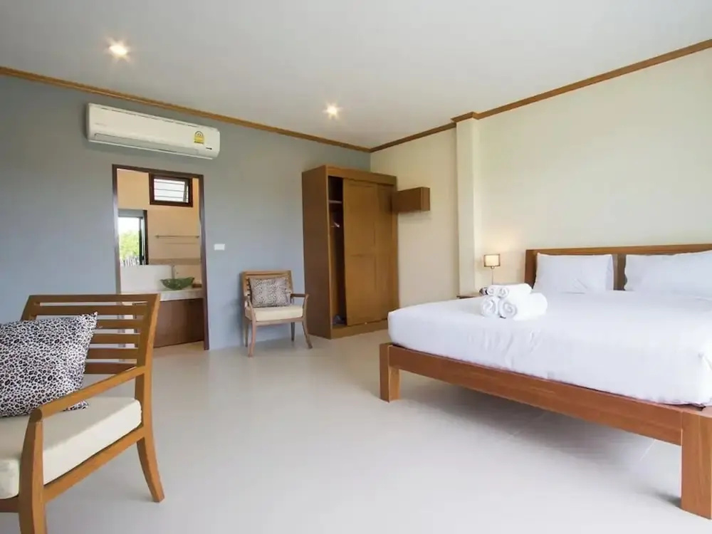 Deluxe room with balcony