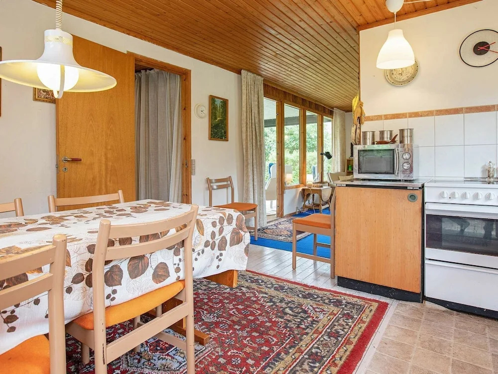 Simplistic Holiday Home in Kalundborg With Terrace - фото 12