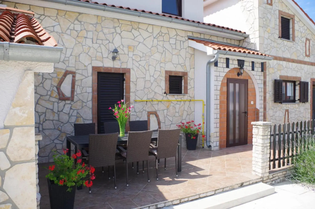 House Nadia, village Sveti Kirin
