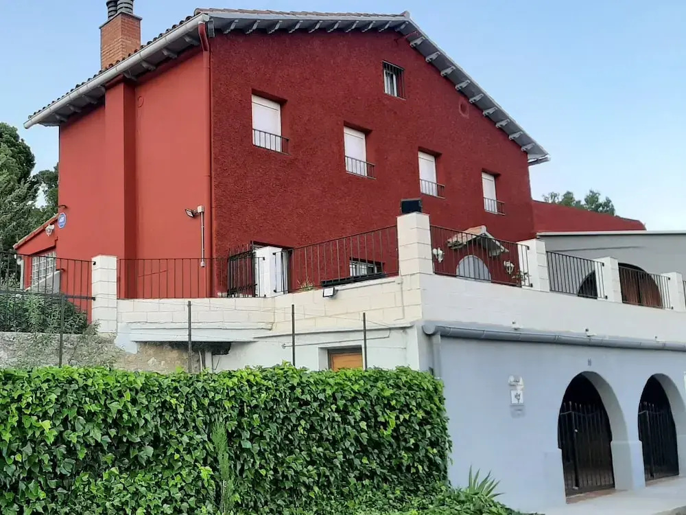 Casa Rural Garnacha de Borja has a Barbacue and Terrace