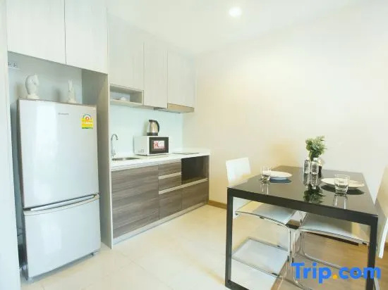 1 Bedroom Deluxe Double room (full double bed)
