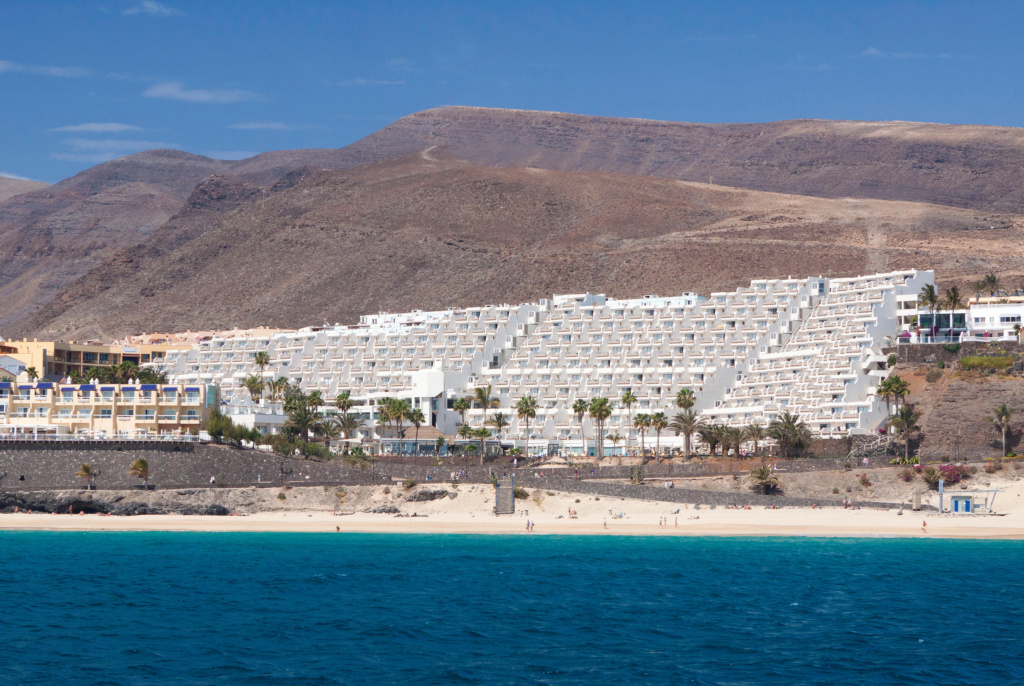 Beach & Waterfront