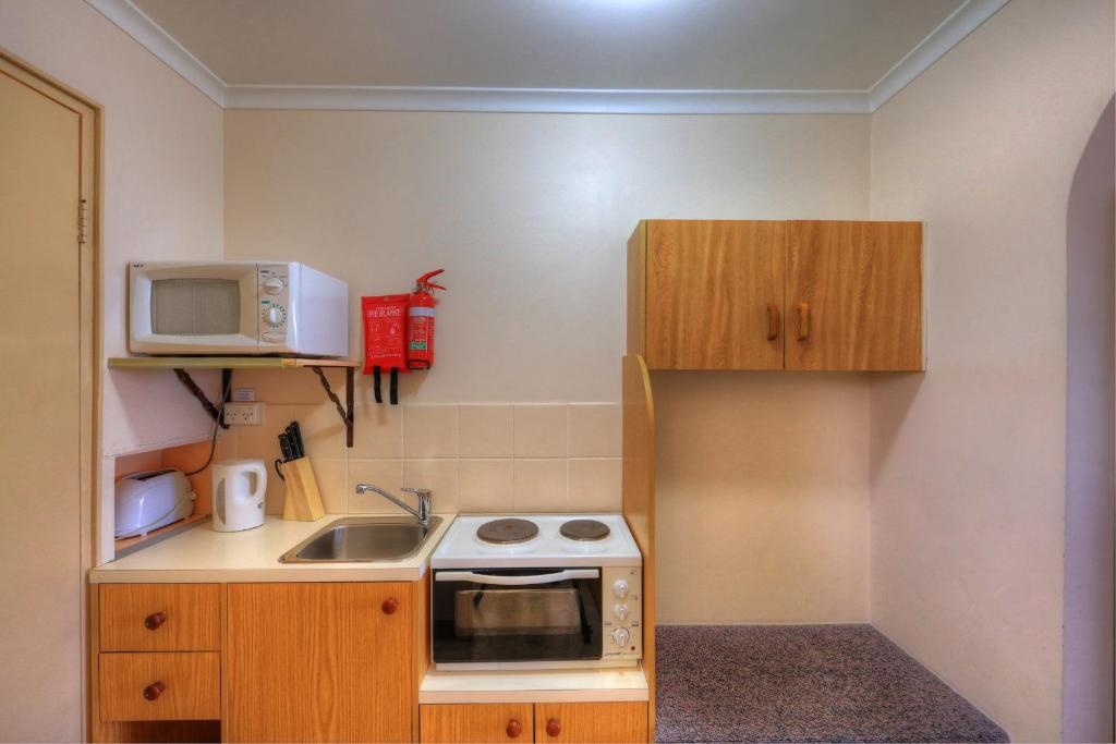Standard Double room with river view (full double bed)