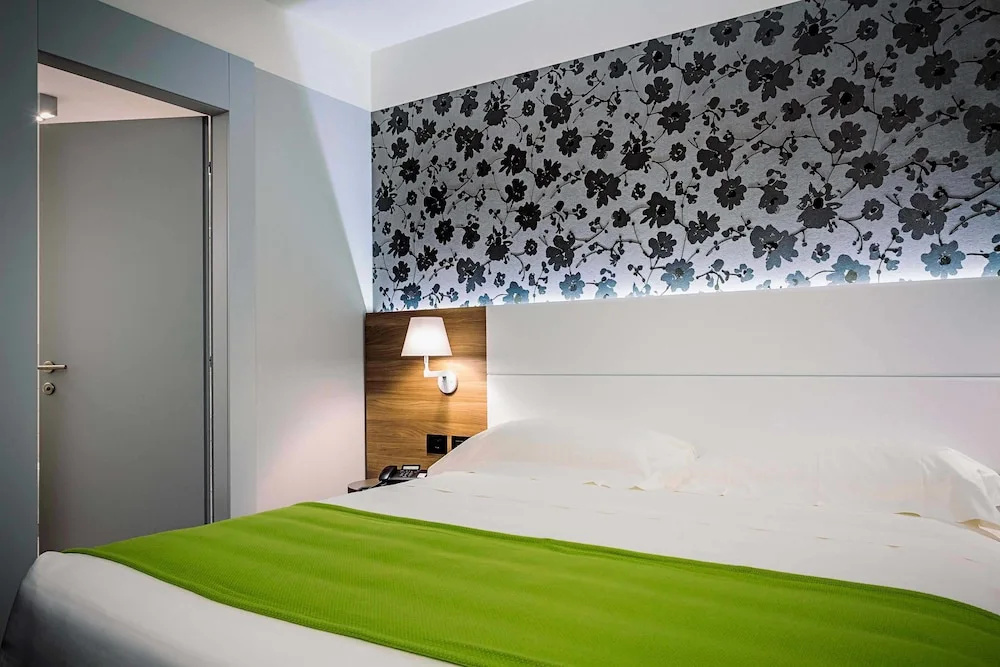 Link124 Hotel - Chambres