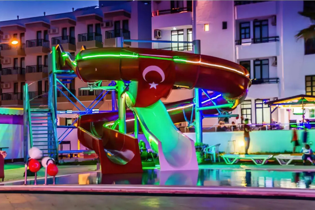 Hotel photo 13