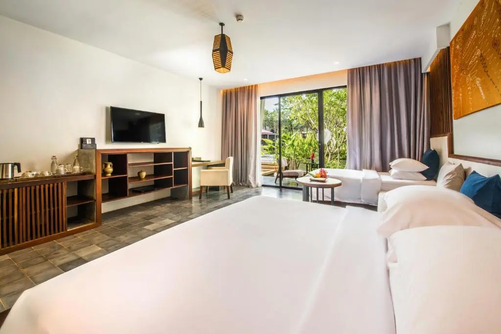 Family Suite with balcony