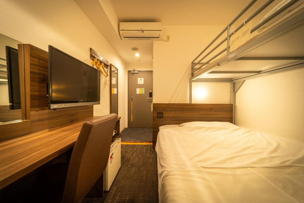 Super Hotel Tokyo JR Tachikawa-Kitaguchi — 3