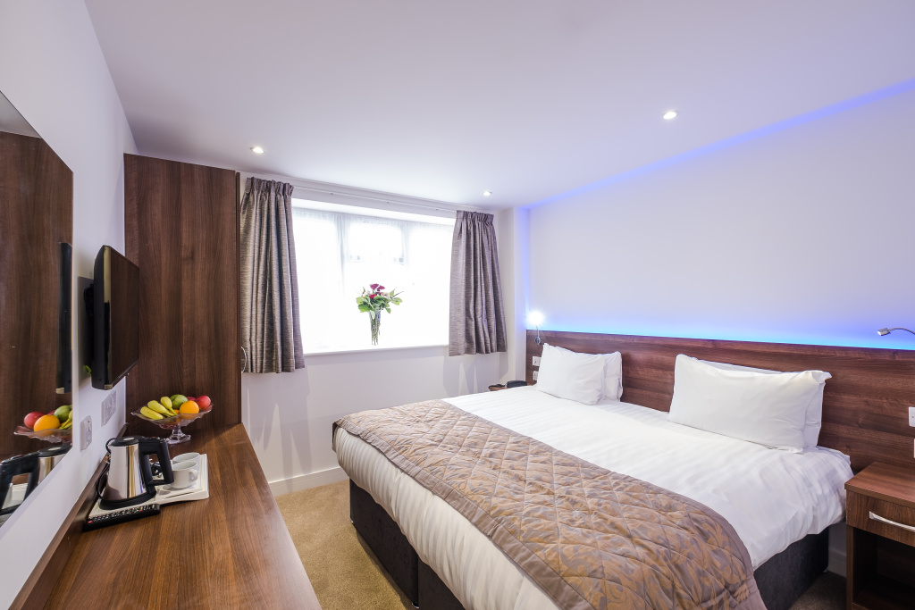 Отель Signature Hotel London в Лондоне