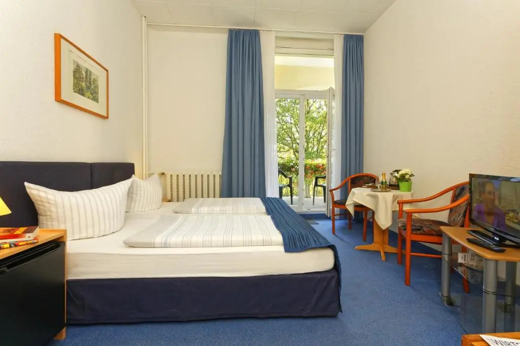 Standard Double room (full double bed)