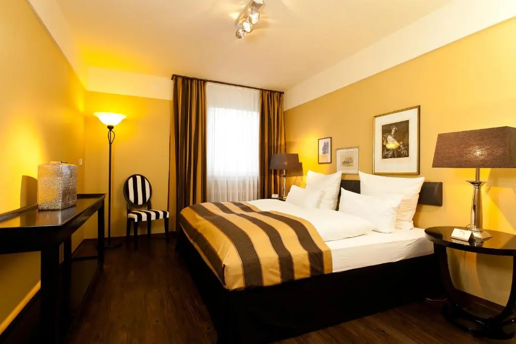 Hotel Würzburger Hof - Chambres