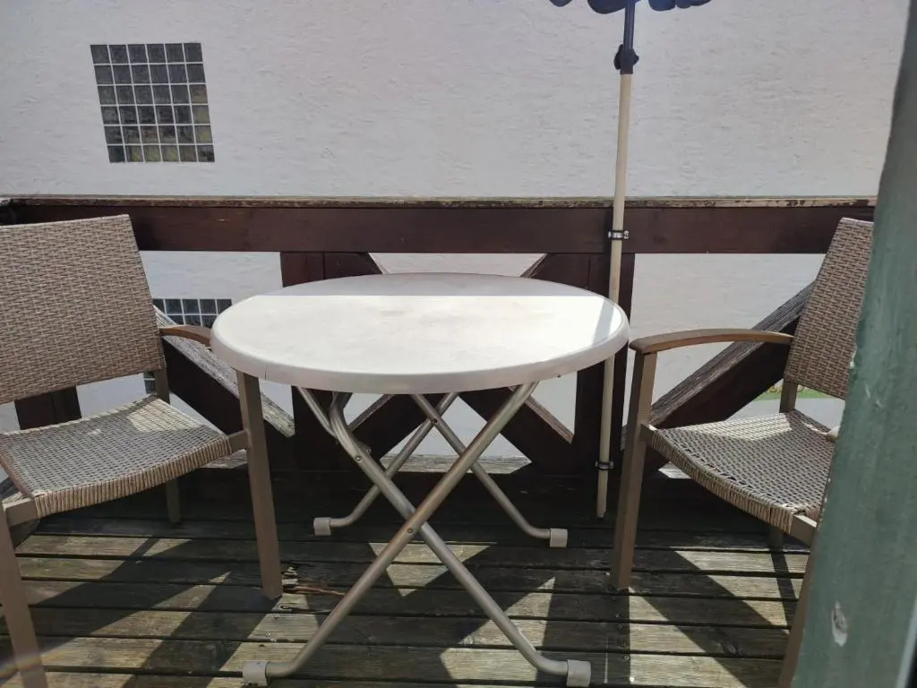 Standard Double room with balcony (full double bed)
