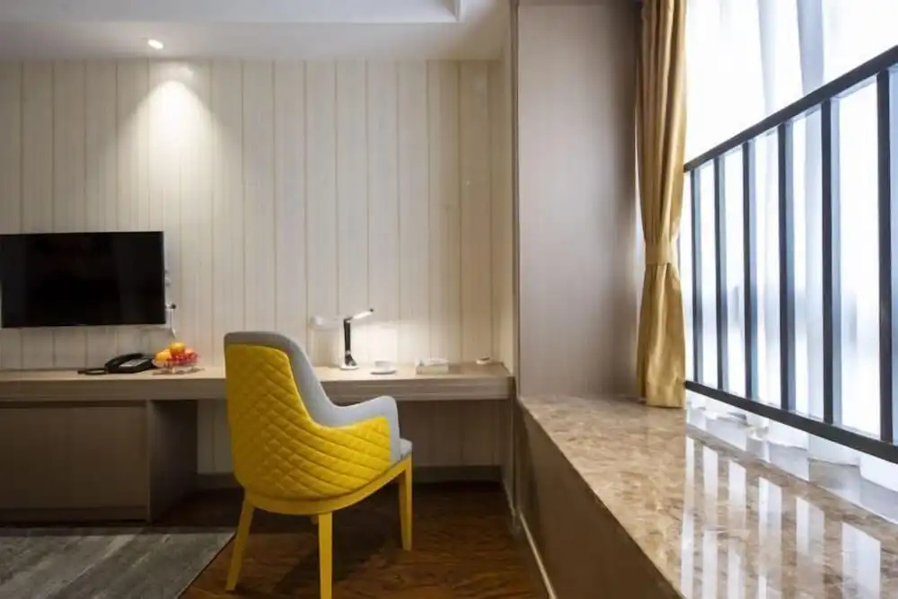 Ronhuw Garden Hotel