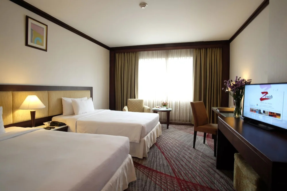 Deluxe Double room (twin beds)