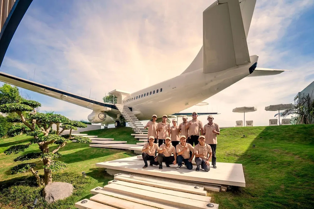 Private Jet Villa