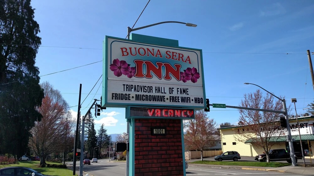 Buona Sera Inn