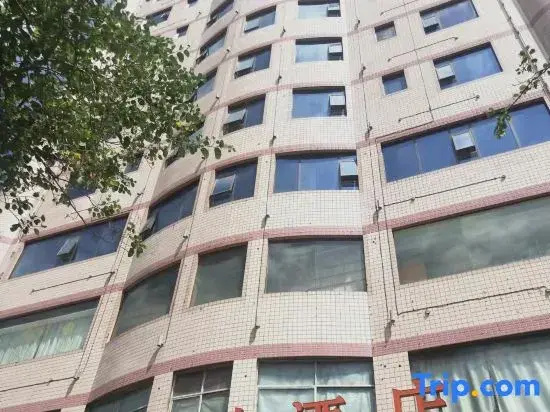 Vienna Hotel (Nanning Yudong Yinhai Avenue Jinxiang Metro Station)