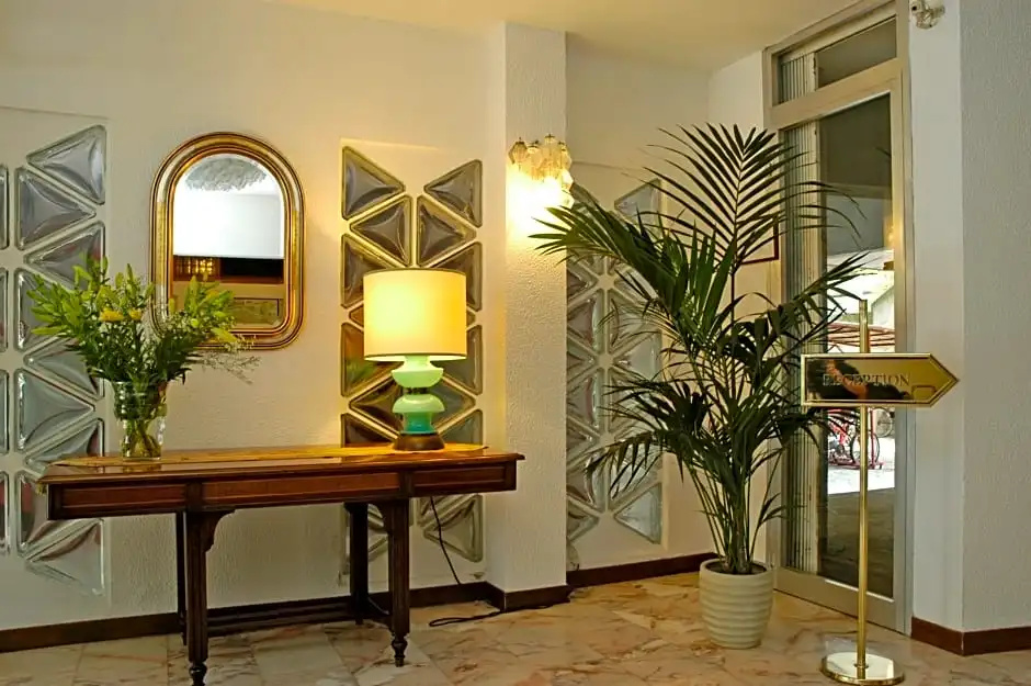 Hotel photo 15