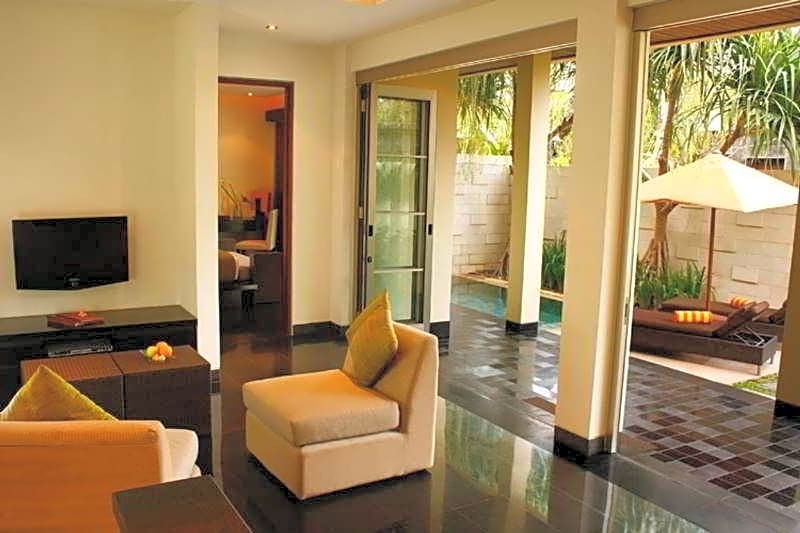 Sun Island Boutique Villas