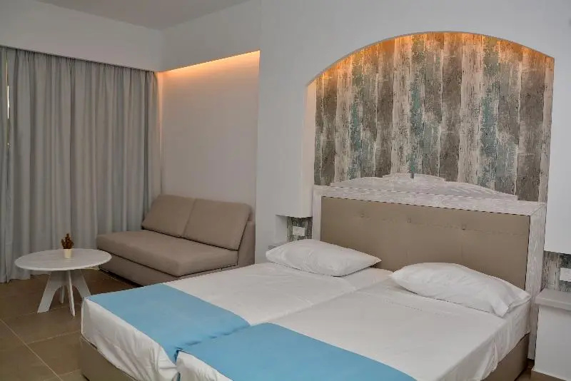 Standard Single room with sea view (single bed)