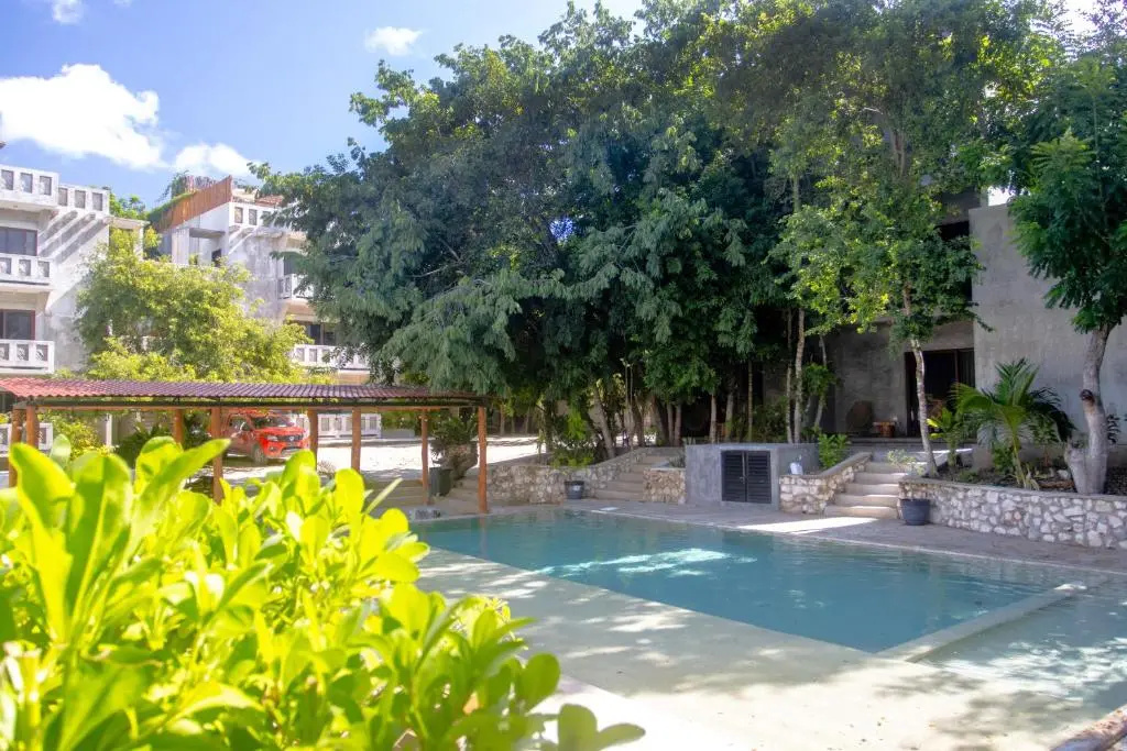 Pool