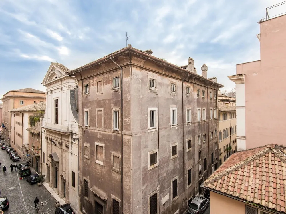 Rsh Giulia Enchanting Stylish Apartment 2